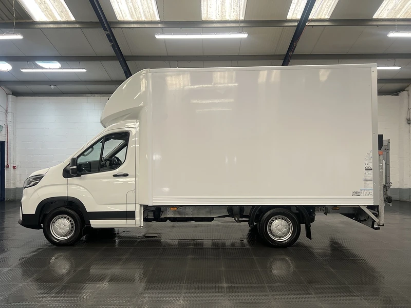 2023 Maxus Deliver 9 Luton Box Van