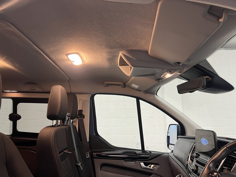 2022 Ford Transit Custom Panel Van — photo 3 of 28