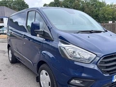 2020 Ford Transit Custom Panel Van — front three-quarter view