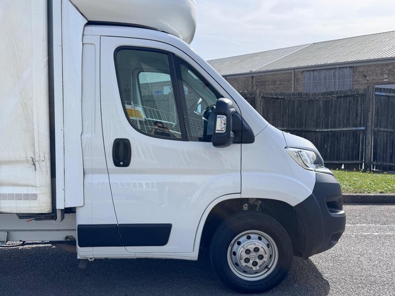 2022 Citroen Relay CurtainSider Van