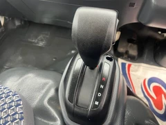 2023 Isuzu Grafter Tipper Van — cab interior
