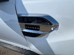 2021 Ford Ranger PickUp Van — detail