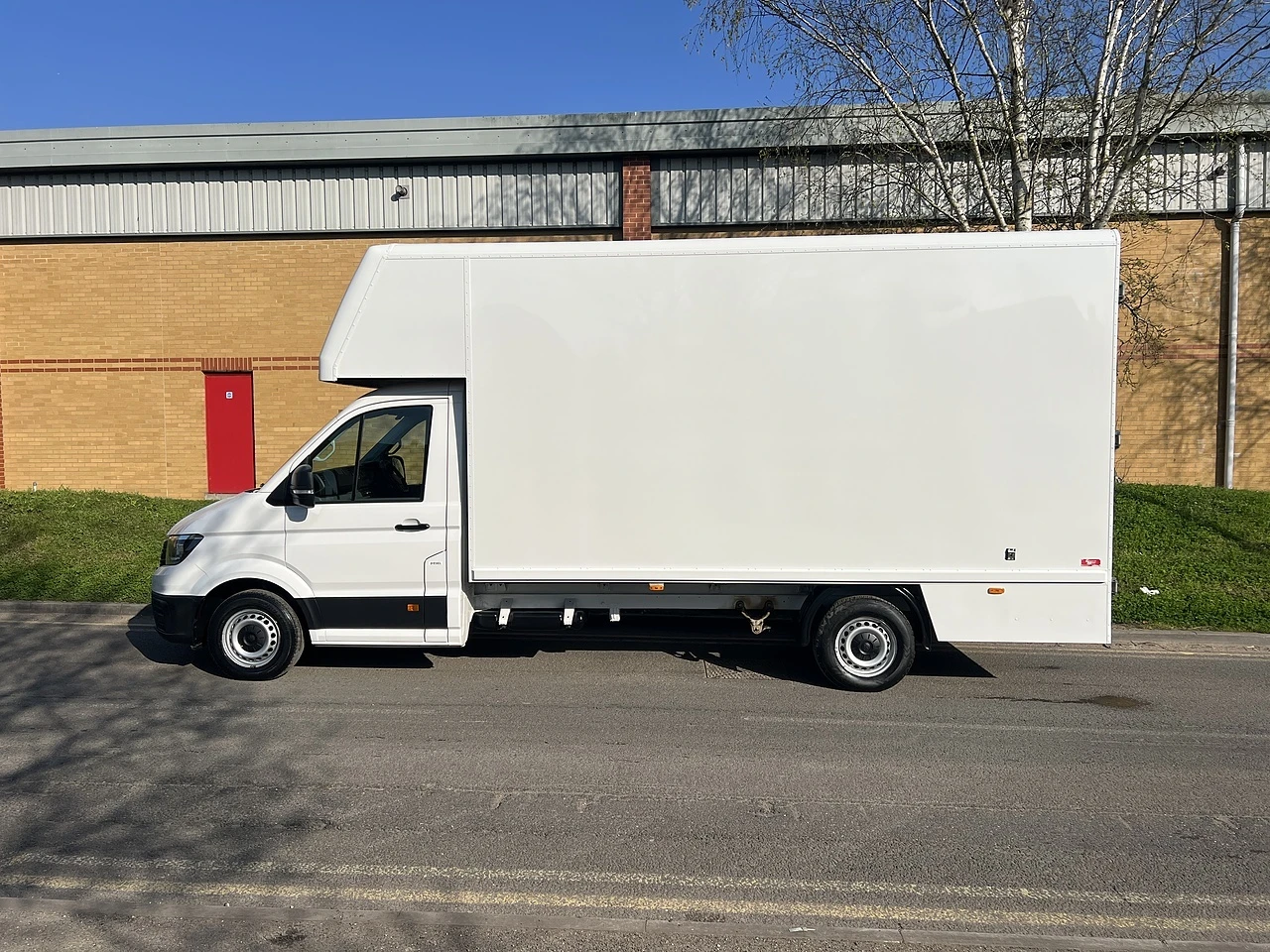 2019 Volkswagen Crafter Luton Low Loader Van — photo 1 of 36