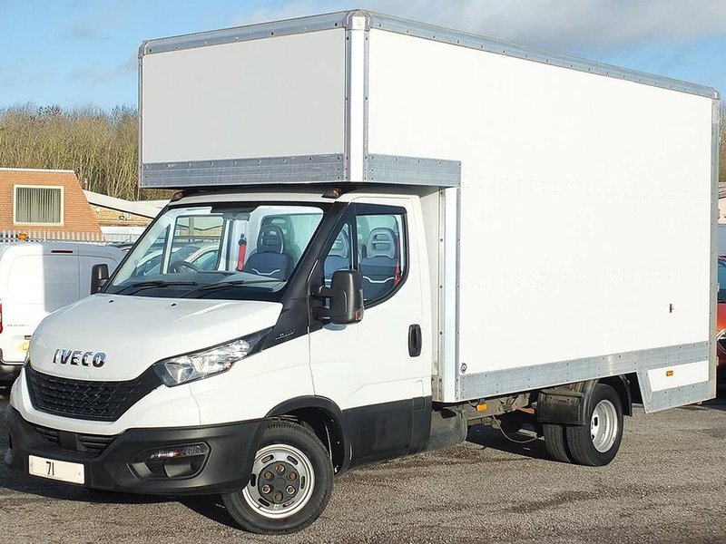 2021 Iveco Daily Luton Box Van — front three-quarter view