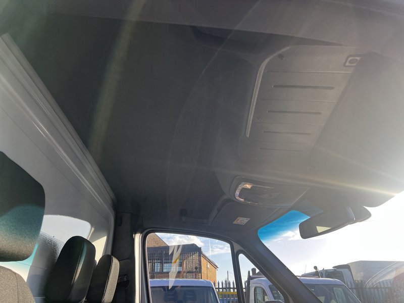 2025 Mercedes-Benz Sprinter CurtainSider Van — photo 3 of 21