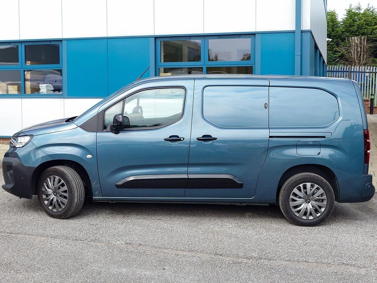2026 Citroen Berlingo Panel Van — side view