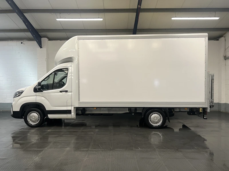 2024 Maxus Deliver 9 Luton Box Van