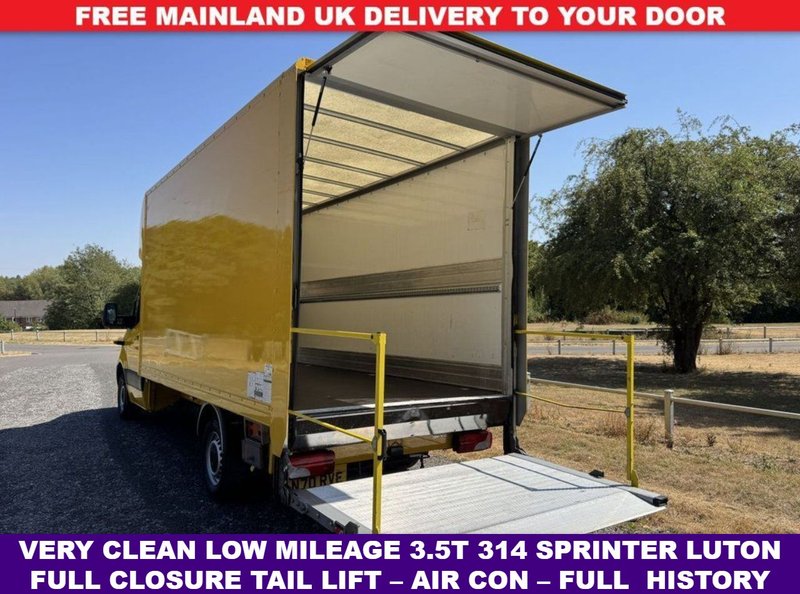 2020 Mercedes-Benz Sprinter Luton Box Van — rear three-quarter view