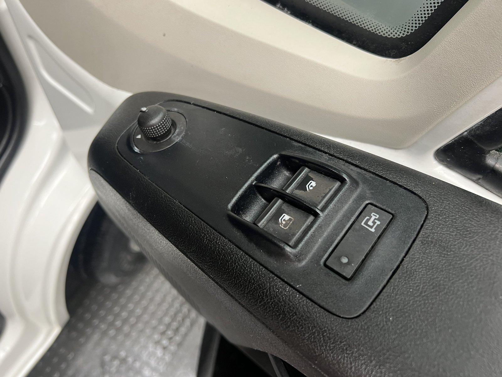 2020 Citroen Relay Panel Van — photo 1 of 20