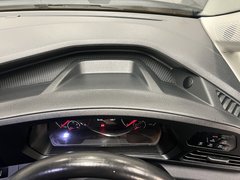 2022 Volkswagen Caddy Panel Van — cab interior