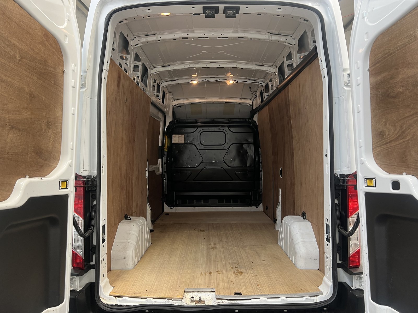 2022 Ford Transit High Roof Panel Van — photo 20 of 20