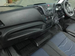 2021 Iveco Daily Tipper Van — cab interior