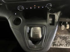 2022 Toyota Proace City Panel Van — cab interior