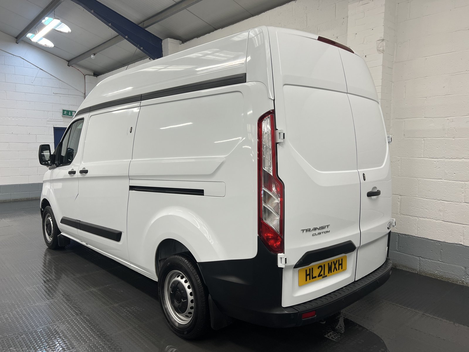 2021 Ford Transit Custom Panel Van — photo 1 of 1