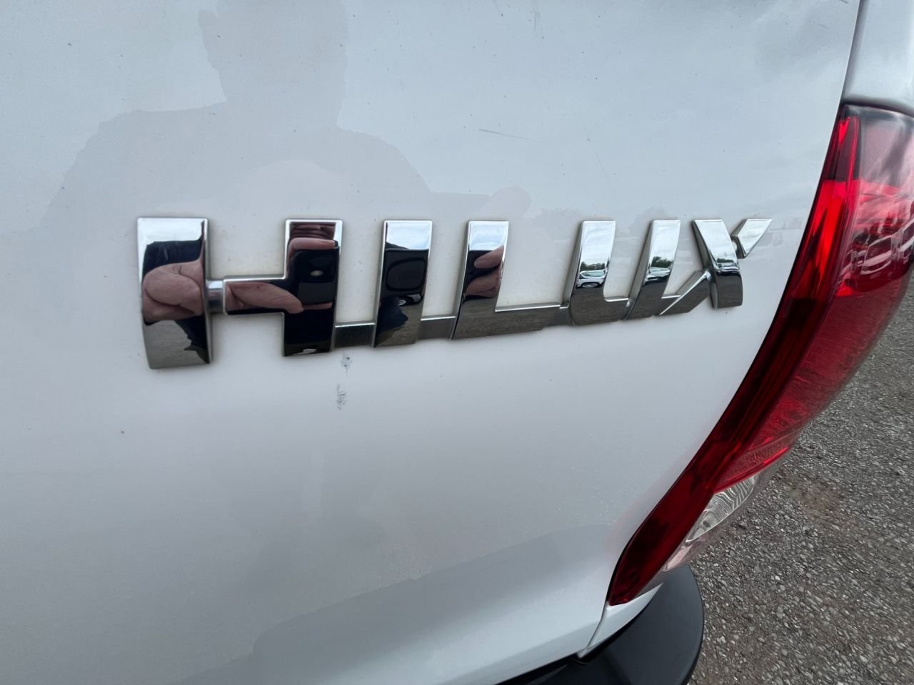 2021 Toyota Hilux Double Cab PickUp Van — photo 16 of 16