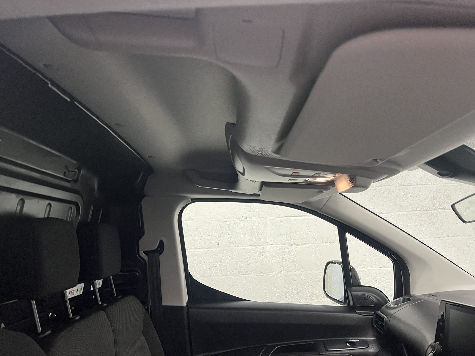 2024 Citroen Berlingo Panel Van — photo 1 of 27