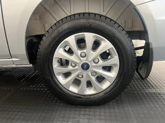 2022 Ford Transit Custom Panel Van — detail