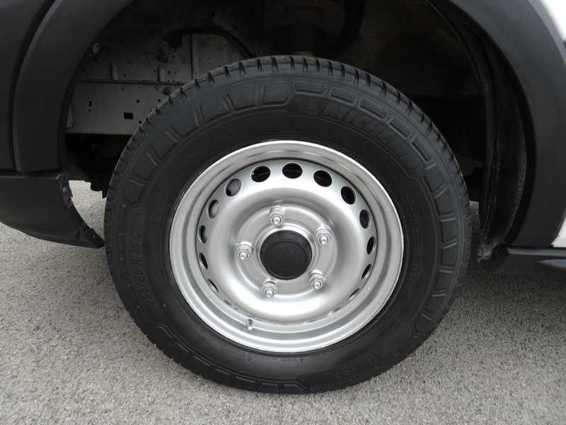 2019 Ford Transit Panel Van — photo 3 of 8