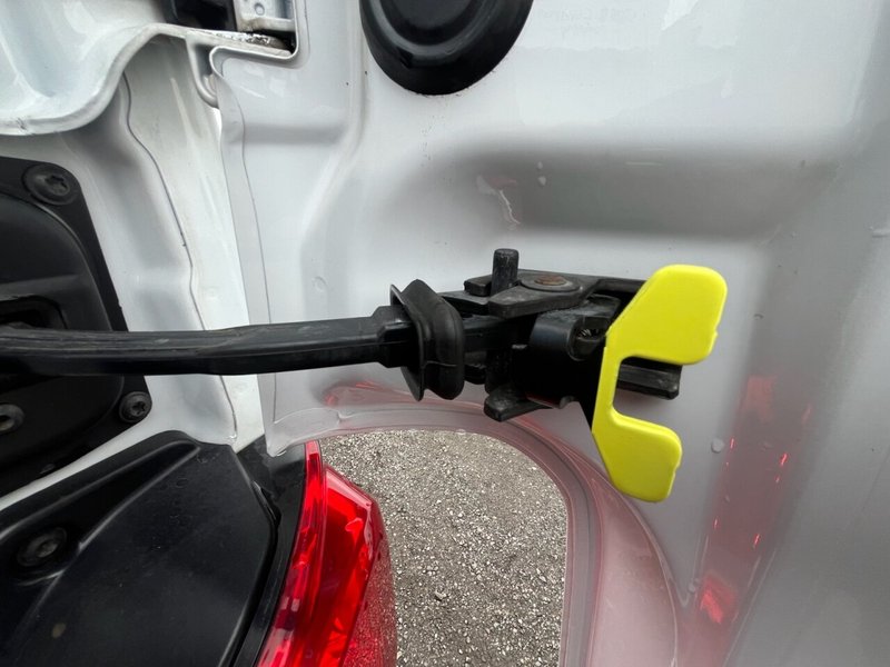 2022 Vauxhall Vivaro Panel Van — photo 2 of 16