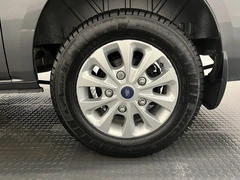 2023 Ford Transit Custom Panel Van — detail