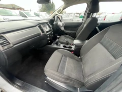 2023 Ford Ranger Double Cab PickUp Van — cab interior