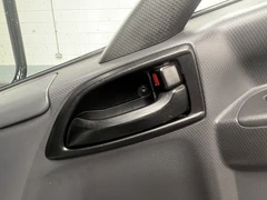 2023 Isuzu Grafter Dropside Van — detail