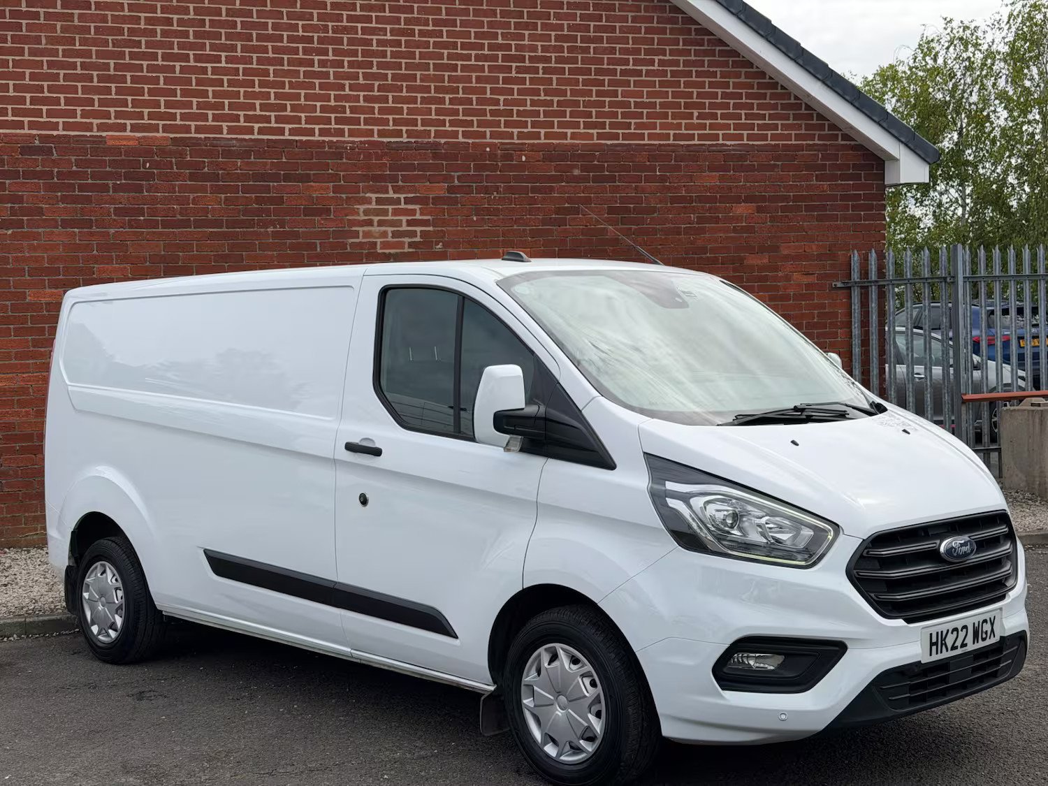 2022 Ford Transit Panel Van — photo 2 of 18