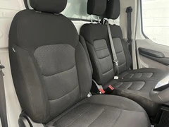 2024 Maxus Deliver 9 Luton Box Van — cab interior