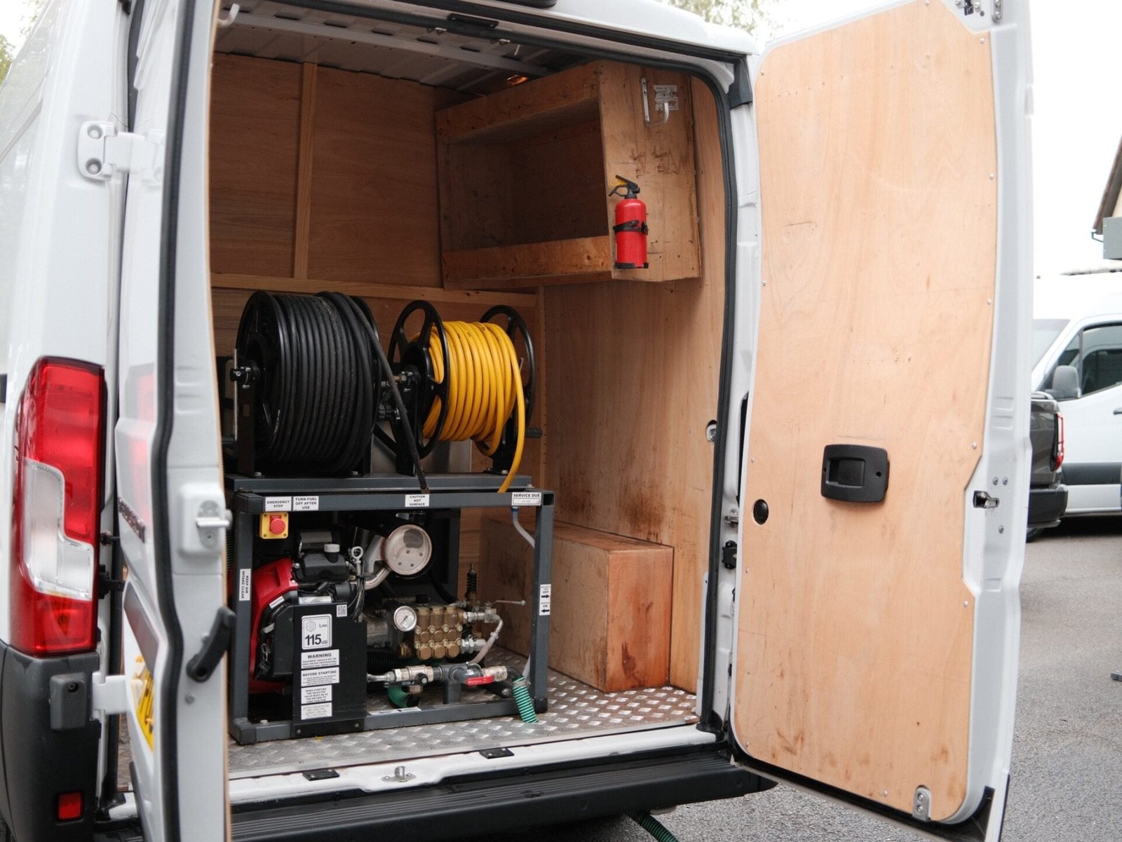 2025 Peugeot Boxer High Roof Panel Van — photo 2 of 2