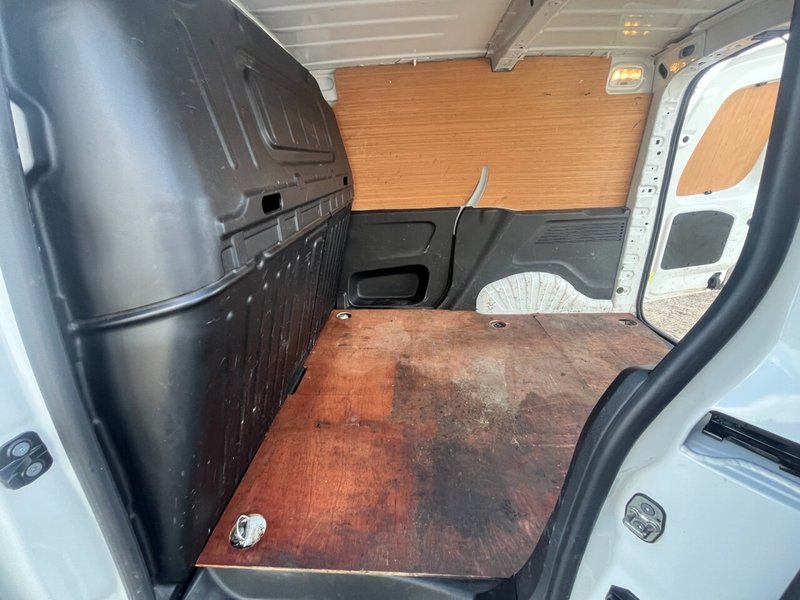 2021 Vauxhall Combo Panel Van — photo 3 of 13