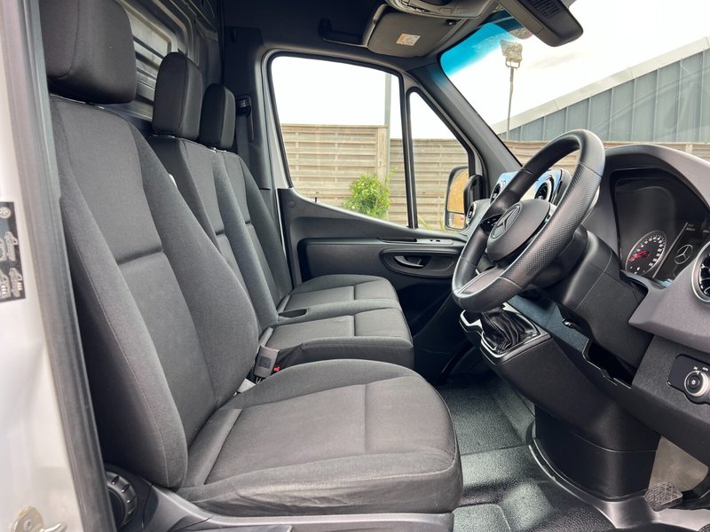 2024 Mercedes-Benz Sprinter High Roof Panel Van — photo 3 of 8