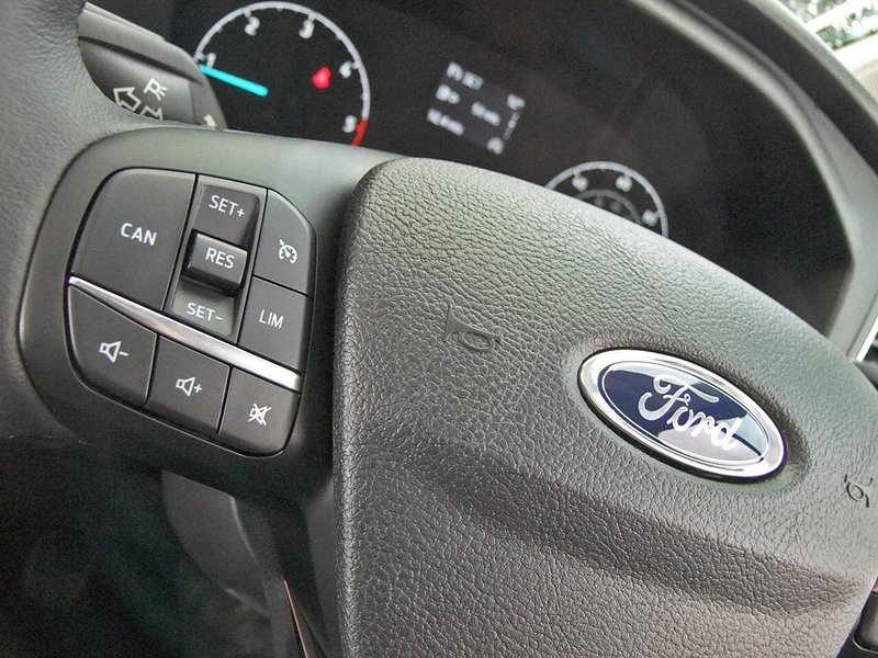 2021 Ford Transit Custom Panel Van — photo 2 of 24