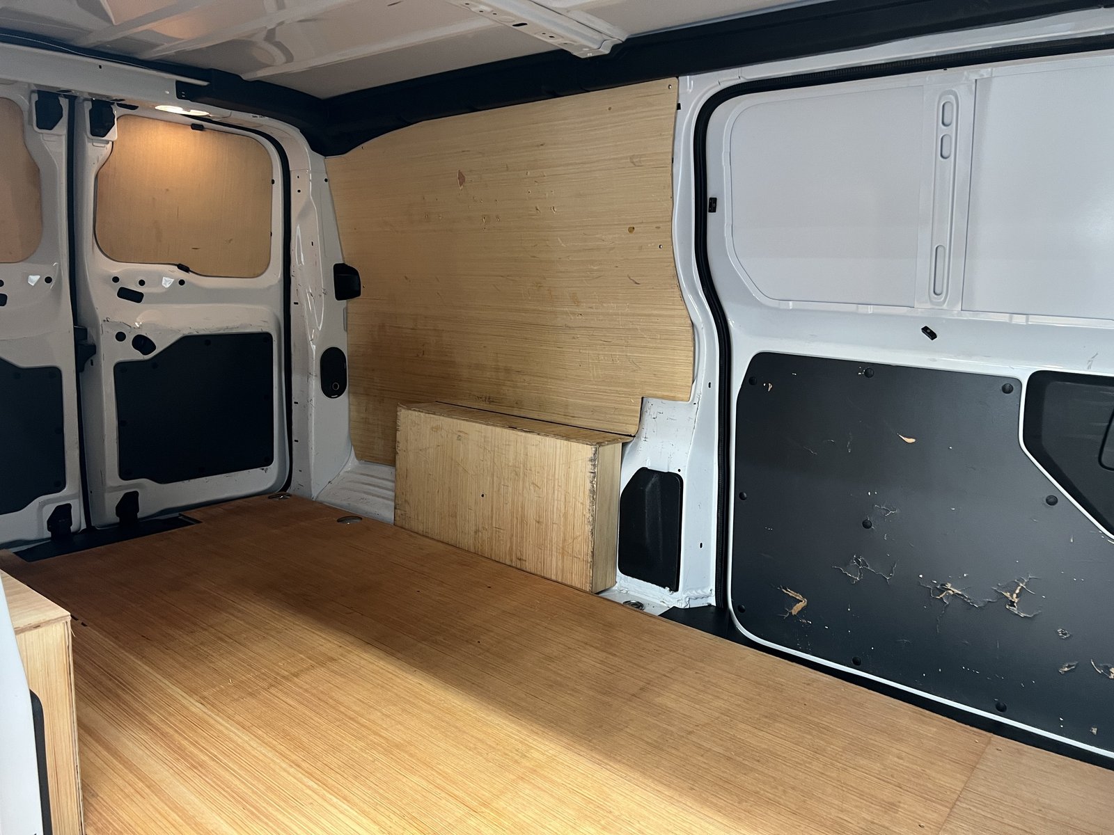 2023 Peugeot Expert Panel Van — photo 15 of 15