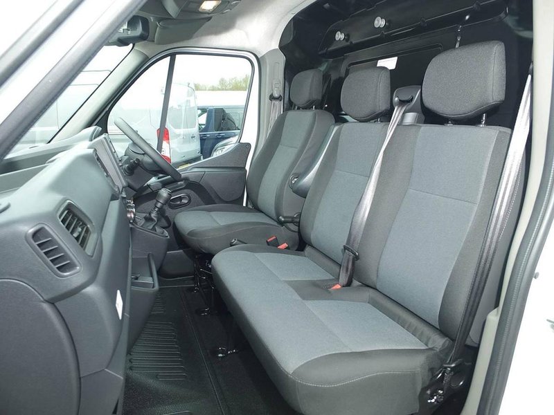 2024 Renault Master Luton Low Loader Van — cab interior