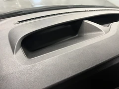 2023 Ford Transit Custom Panel Van — cab interior