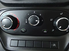 2021 Iveco Daily Tipper Van — cab interior