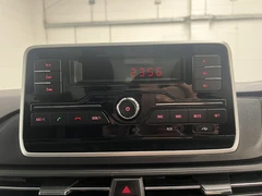 2024 Maxus Deliver 9 Luton Box Van — cab interior