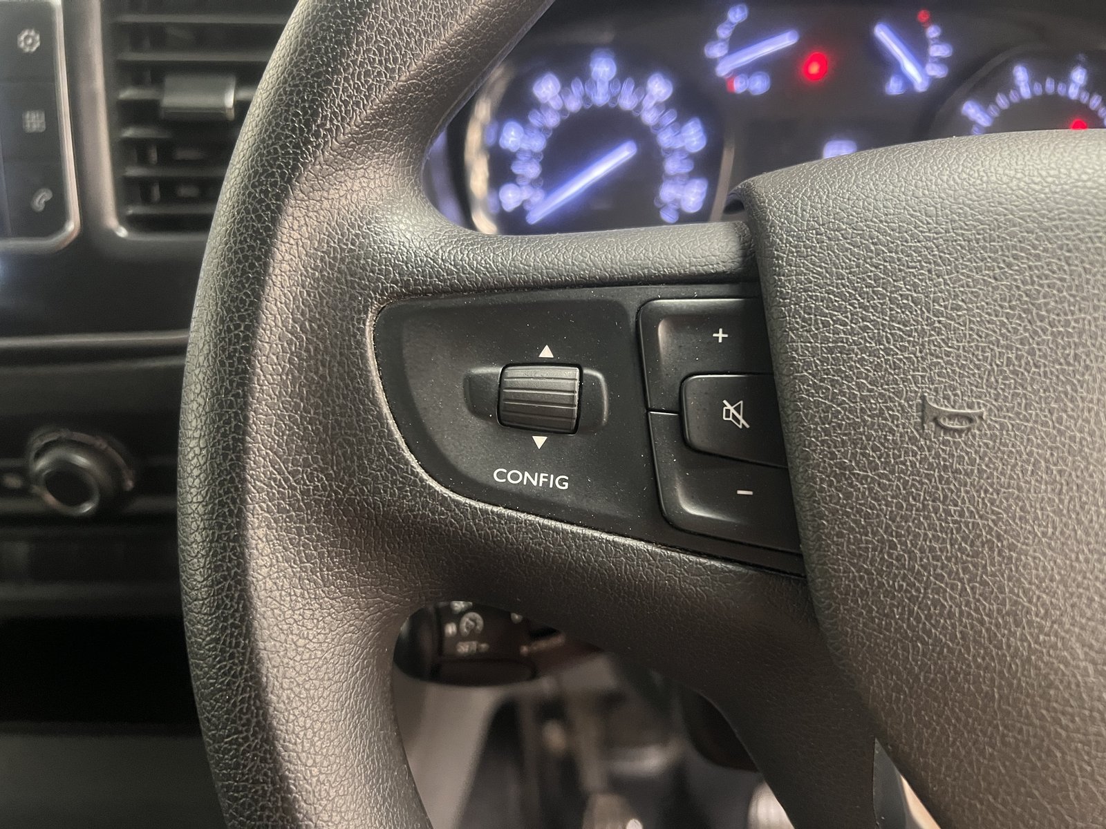 2022 Fiat Scudo Panel Van — photo 2 of 12