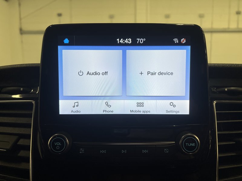 2023 Ford Transit Custom Panel Van — photo 2 of 15