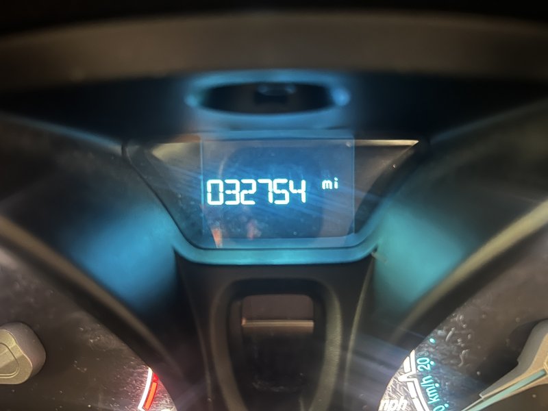 2022 Ford Transit Courier Panel Van — photo 2 of 11