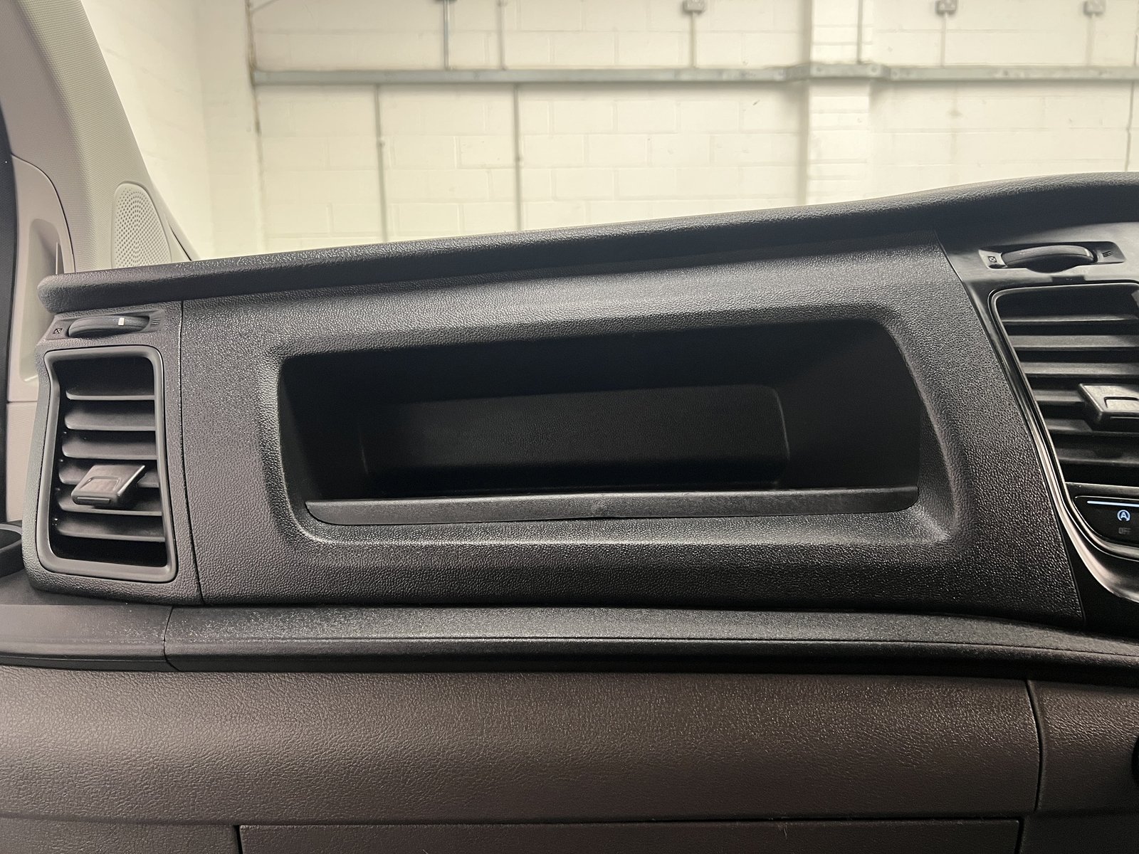 2020 Ford Transit Custom Panel Van — photo 19 of 19