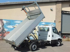 2025 Iveco Daily Tipper Van — rear three-quarter view