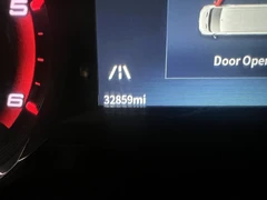 2024 Maxus Deliver 9 Luton Box Van — cab interior
