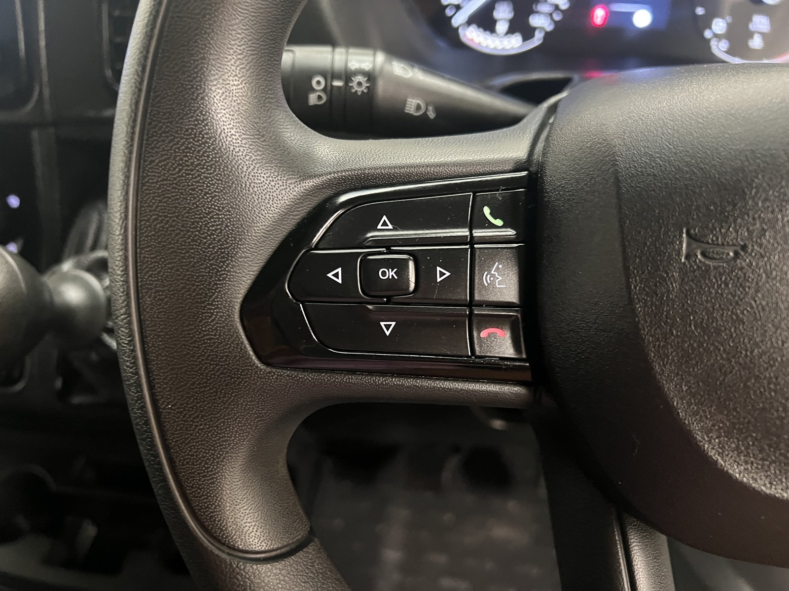 2025 Peugeot Boxer High Roof Panel Van — photo 1 of 1