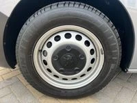 2022 Peugeot Expert Panel Van — detail