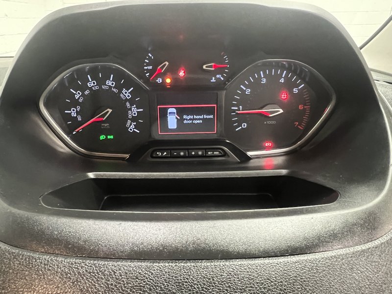 2023 Peugeot Partner Panel Van — photo 3 of 20