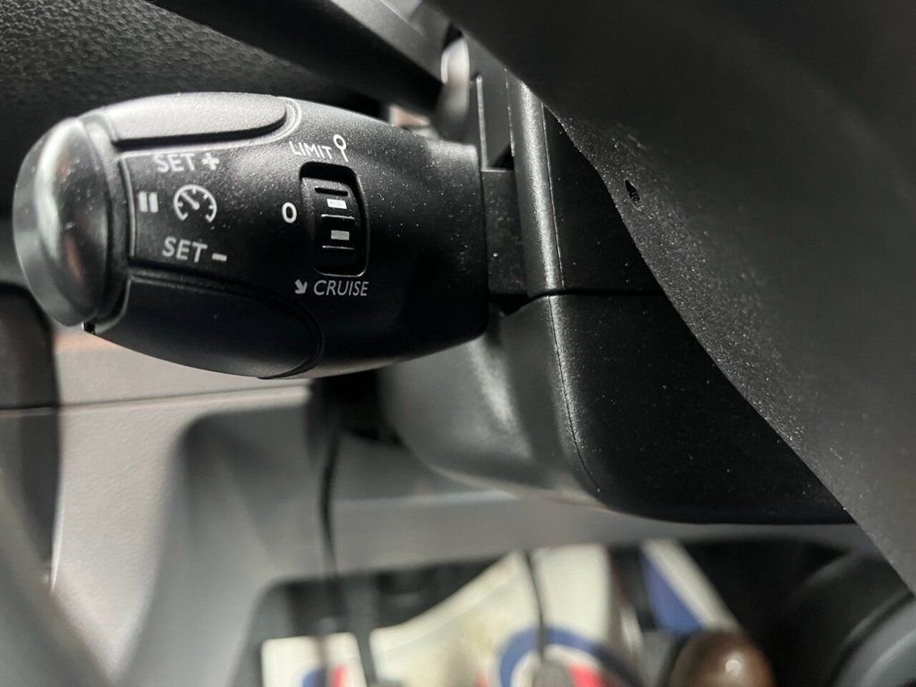 2023 Vauxhall Vivaro Panel Van — photo 15 of 15