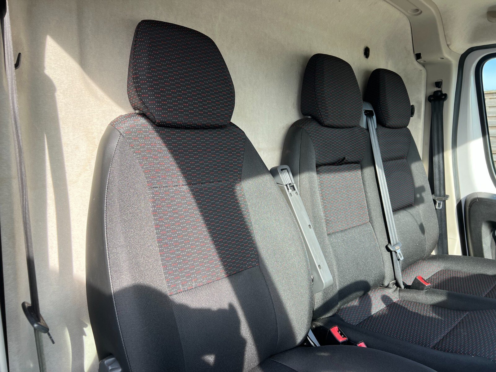 2021 Vauxhall Movano Panel Van — photo 2 of 32