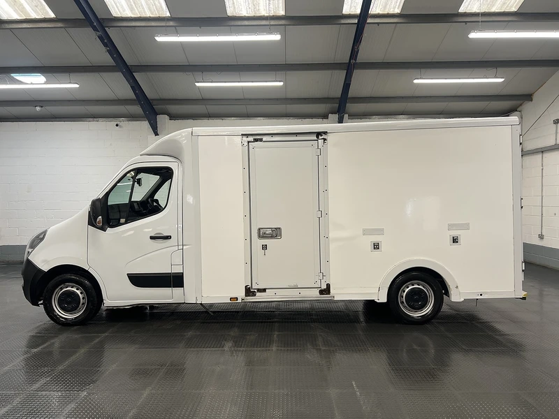 2022 Vauxhall Movano Luton Low Loader Van