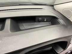 2023 Ford Transit Custom Panel Van — cab interior